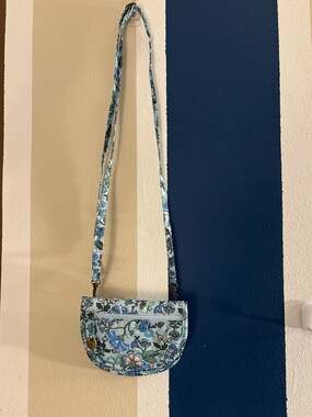 Travelon Anti-Theft Heritage RFID Blocking Mini Crossbody Bag in Blue Floral